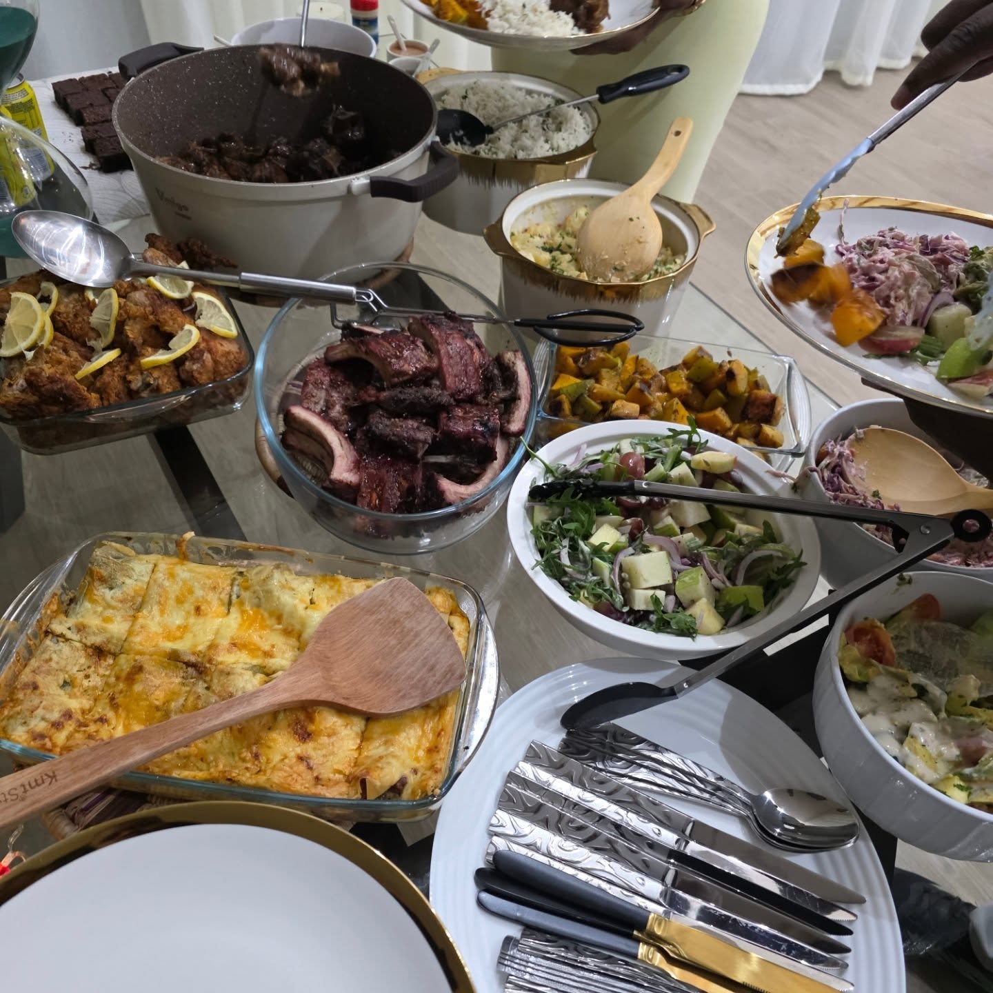 Table spread